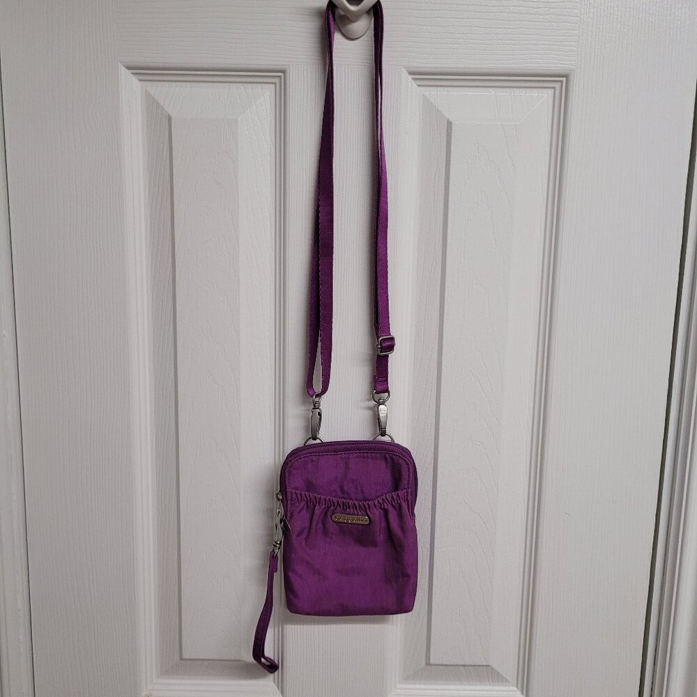 Baggallini RFID Bryant Pouch, Plum Purple